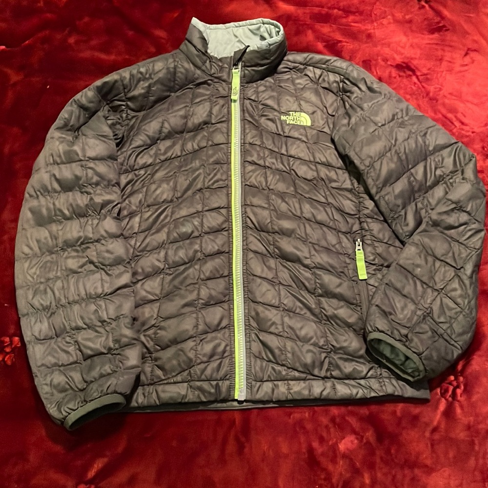 North face thermoball boys grey